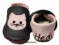Preview: Lederpuschen dunkelbraun-rosa mit beiderseits Katze Applikation in rosa und rechts am Spann den Namen dunkelbraun
